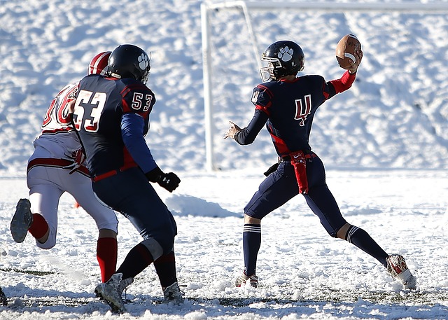 還在中場位 還在中場位